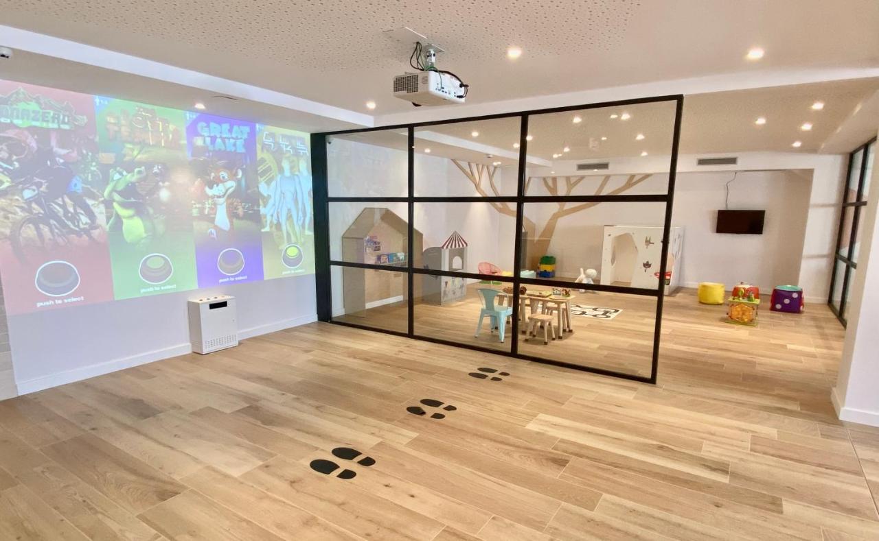 Apartahotel Dos Rios Ainsa Ngoại thất bức ảnh
