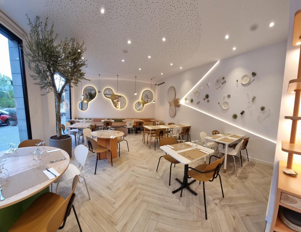 Apartahotel Dos Rios Ainsa Ngoại thất bức ảnh