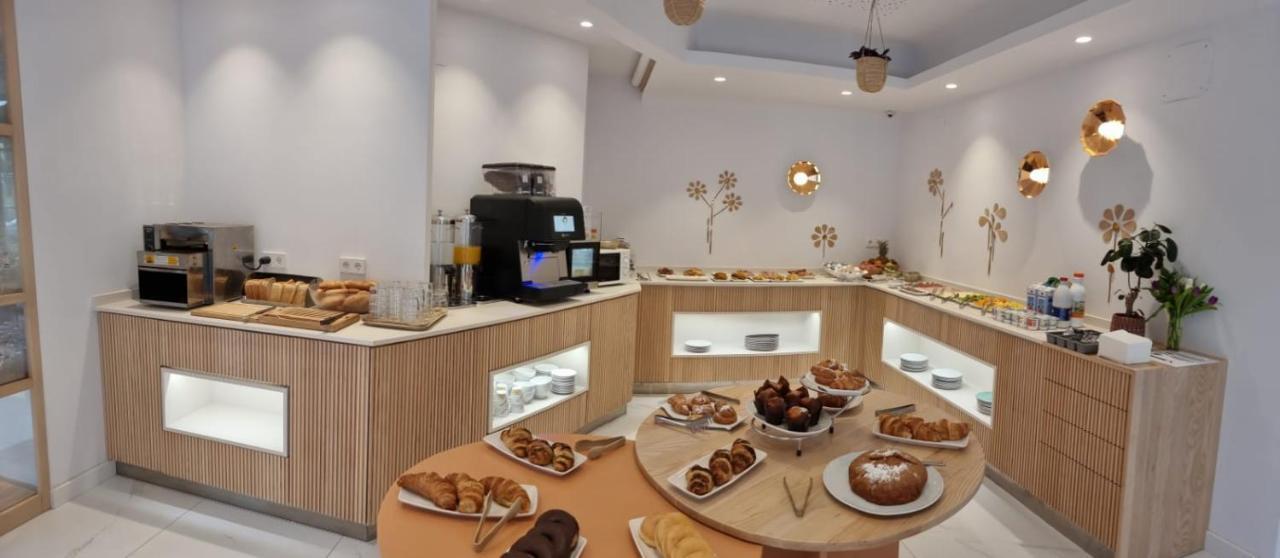 Apartahotel Dos Rios Ainsa Ngoại thất bức ảnh