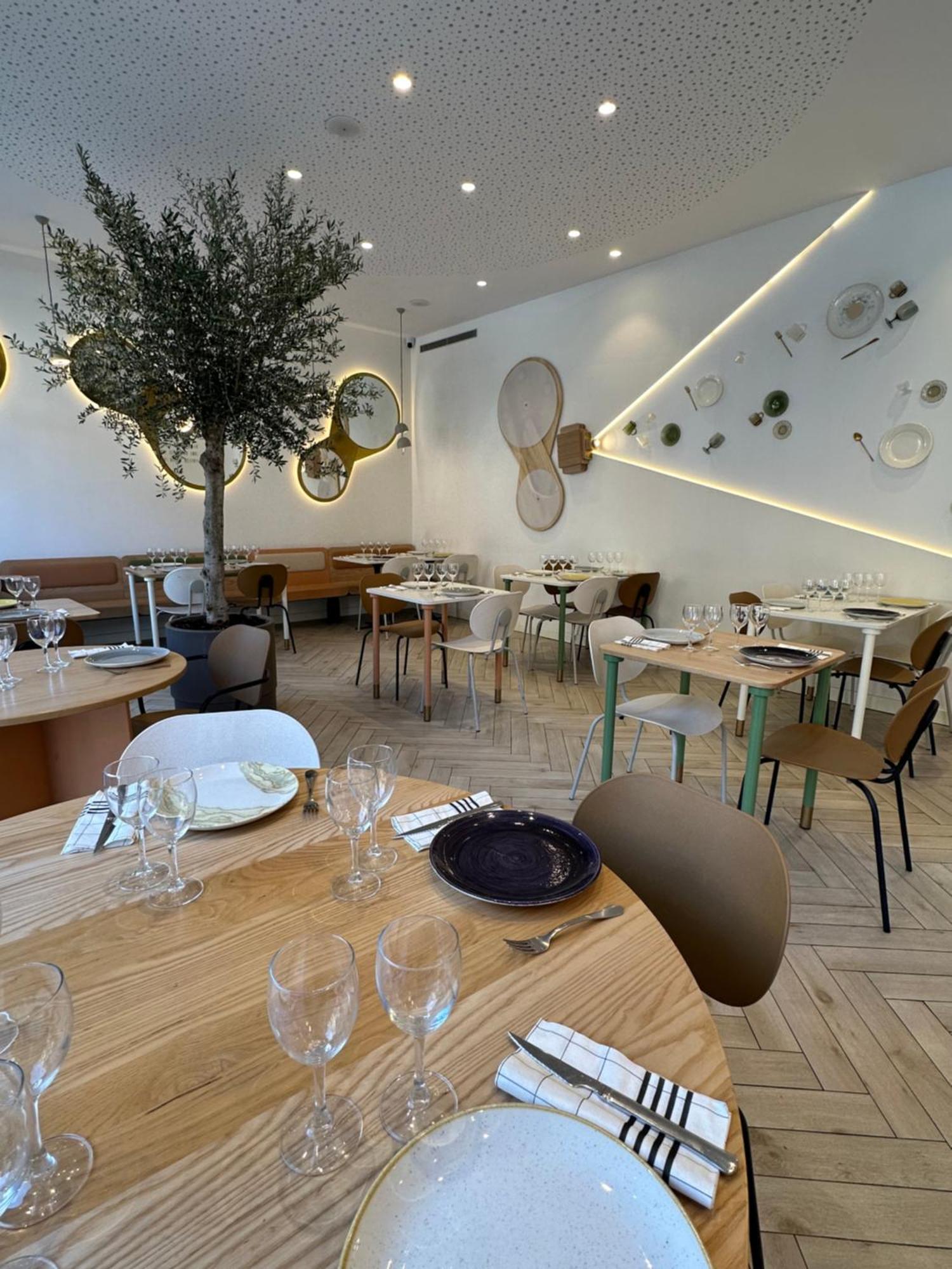 Apartahotel Dos Rios Ainsa Ngoại thất bức ảnh