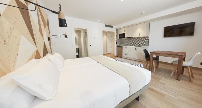 Apartahotel Dos Rios Ainsa Ngoại thất bức ảnh